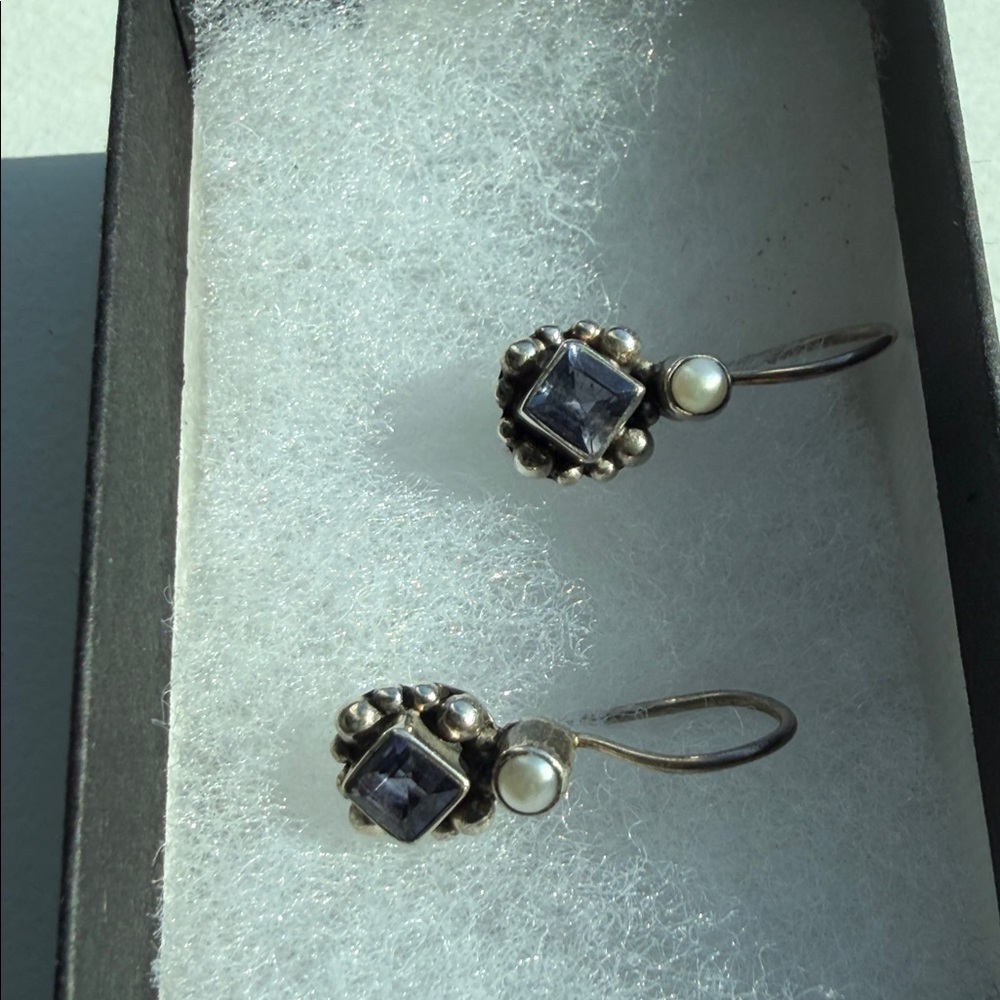 Pretty Silpada Purple Stone and Pearl Drop Earrings - Picture 3 of 5